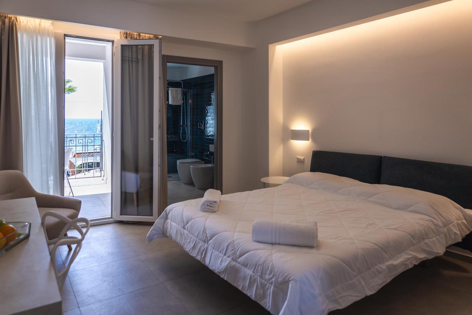 Atena Room 勒托阳尼 外观 照片