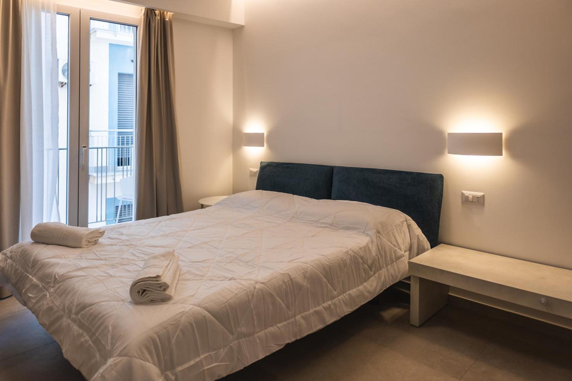 Atena Room 勒托阳尼 外观 照片