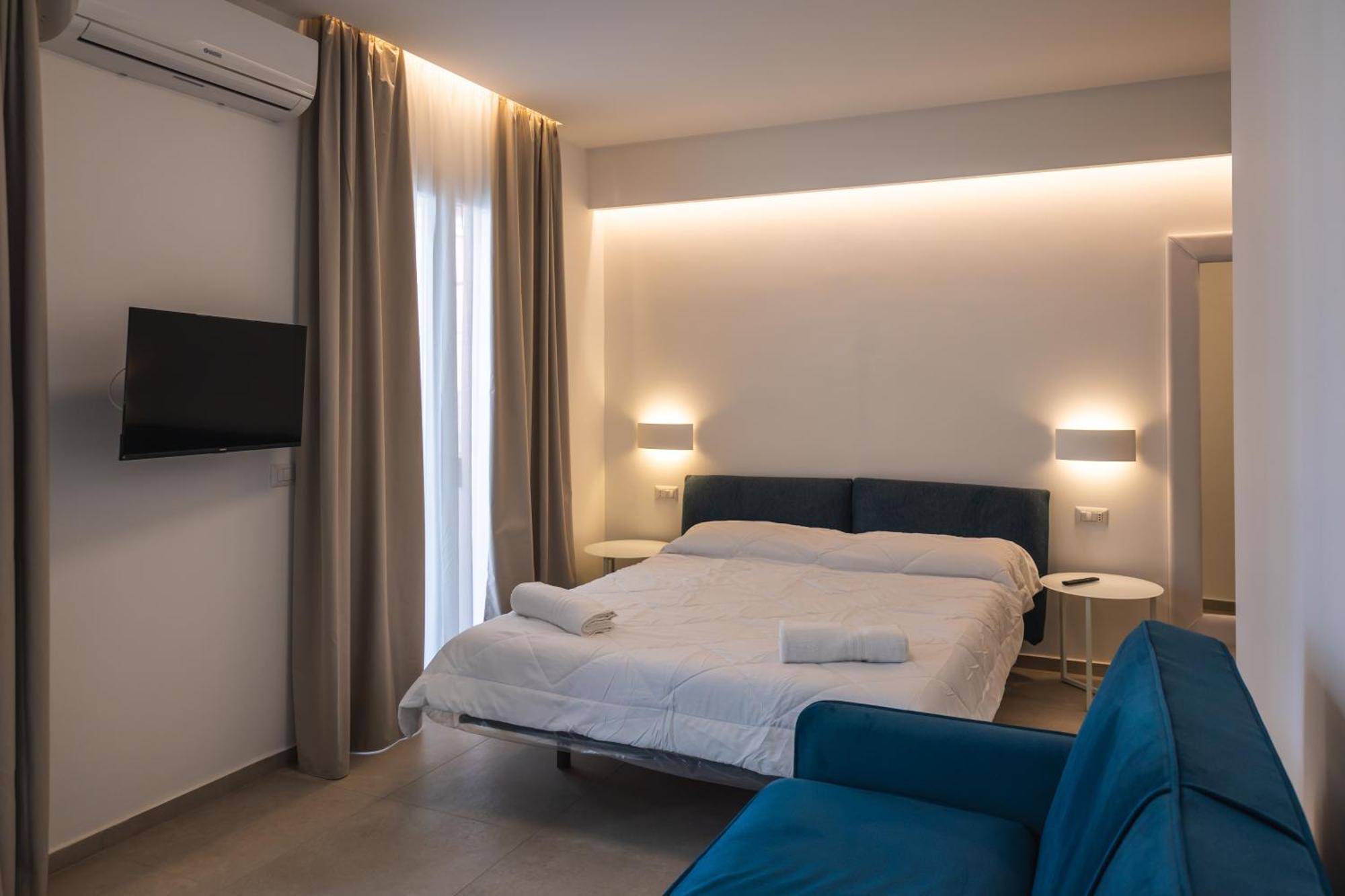Atena Room 勒托阳尼 外观 照片