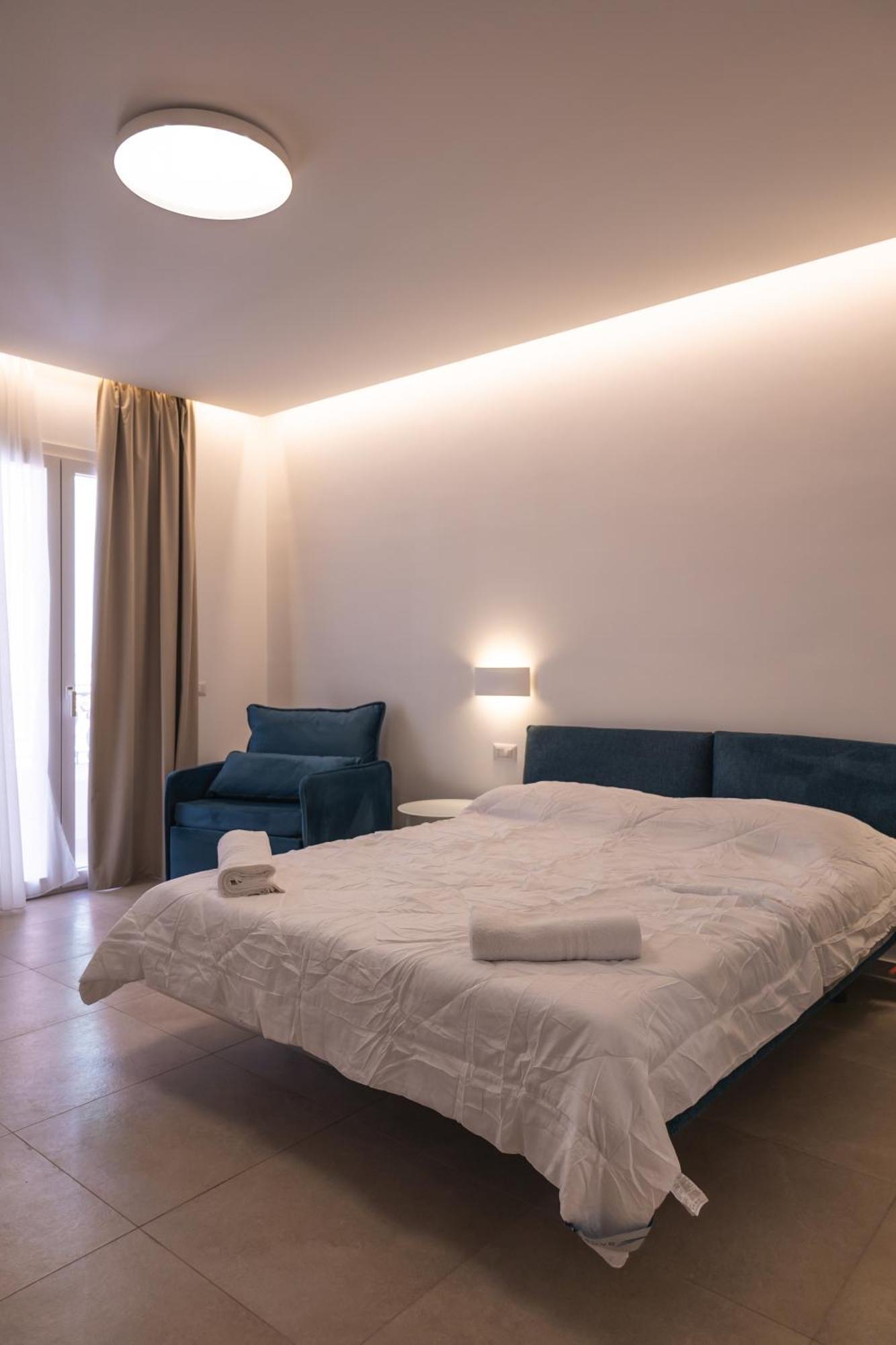 Atena Room 勒托阳尼 外观 照片